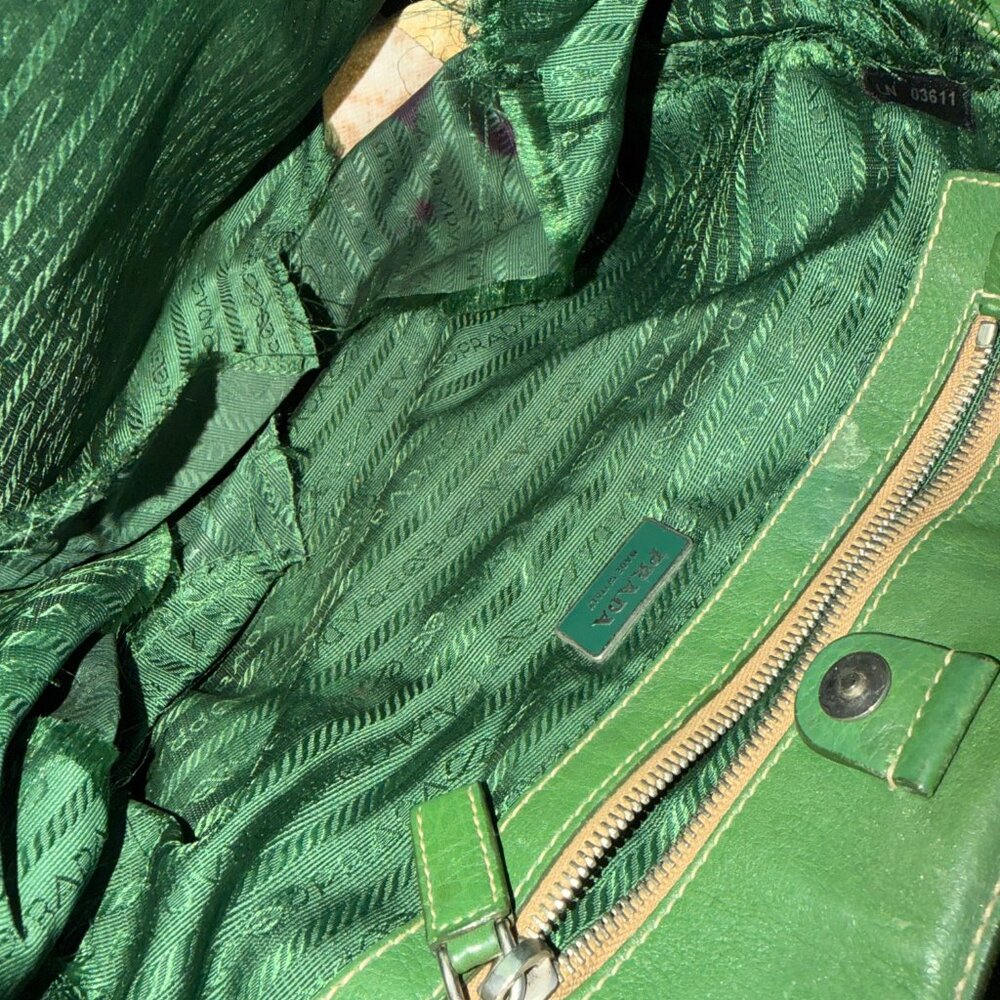 Prada bag AS IS - Picture 9 of 9